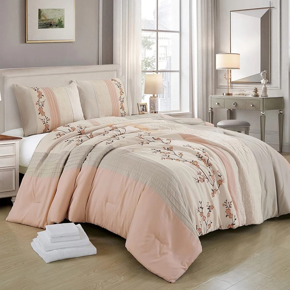 Elegant Floral Bedding Set - Cream and Pink king 3 piece comforter set